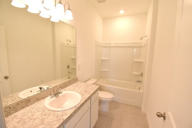 Building Photo - 2090 Gold Dust Dr