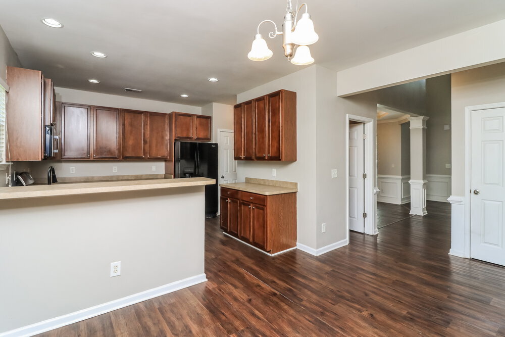 Building Photo - 1647 Bradmere Ln
