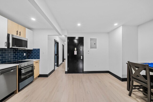 Building Photo - Hughes BH LLC (2507)