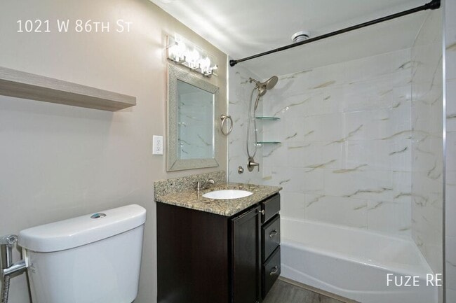 Building Photo - 1021 W 86th St