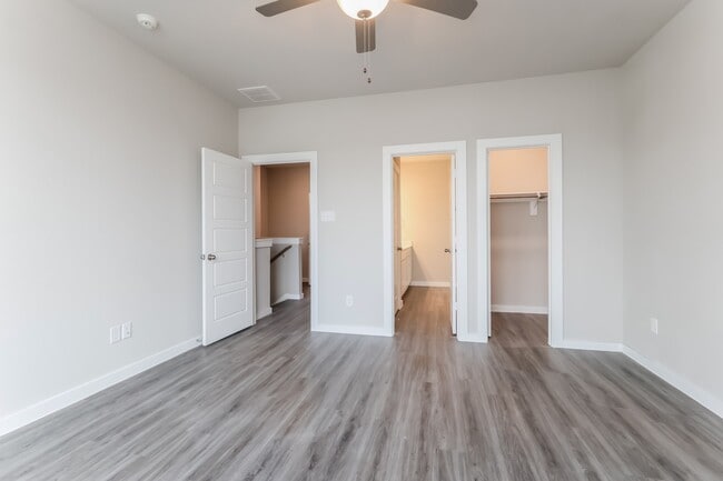 Building Photo - 18412 Idyllic Aly