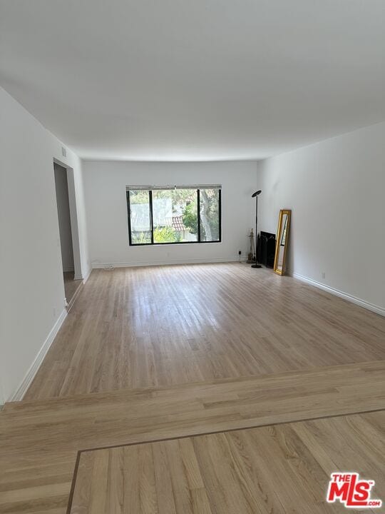 Building Photo - 9781 Blantyre Dr