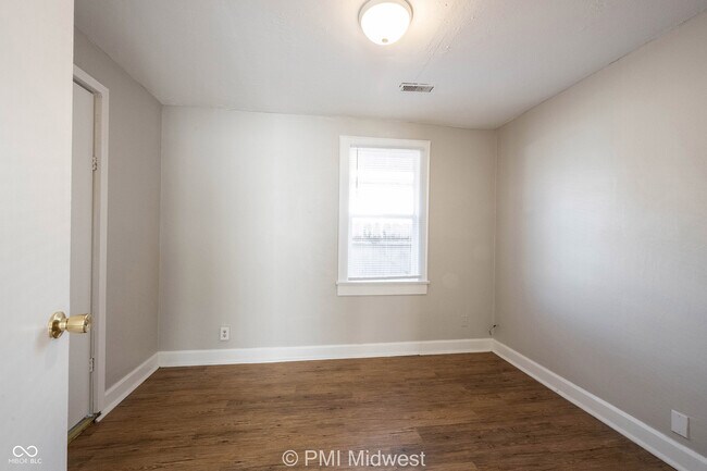 Building Photo - 2905 Tindall St