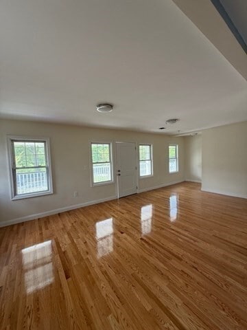 Building Photo - 371 Belmont St