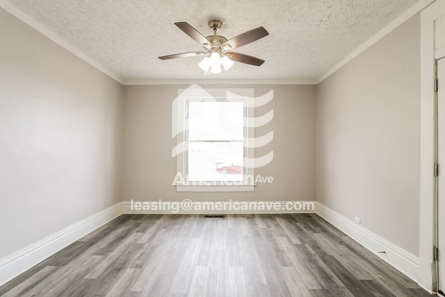 Building Photo - 1615 E Fulton St