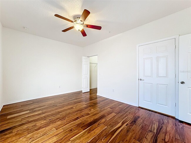 Building Photo - 2586 Grand Central Pkwy