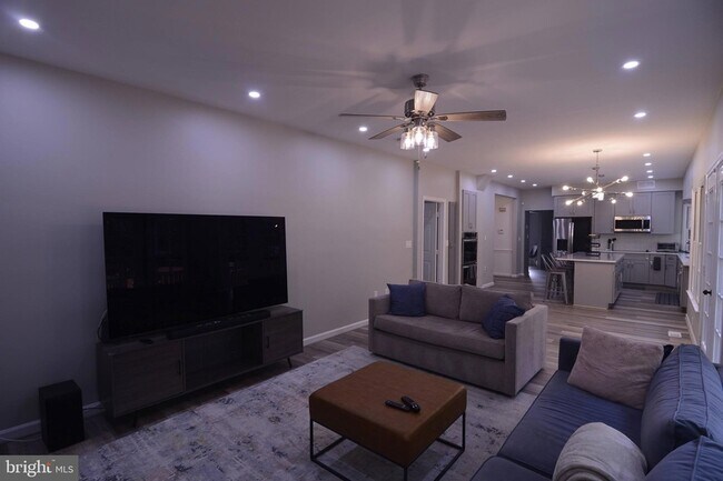 Building Photo - 4904 Forest Creek Ct