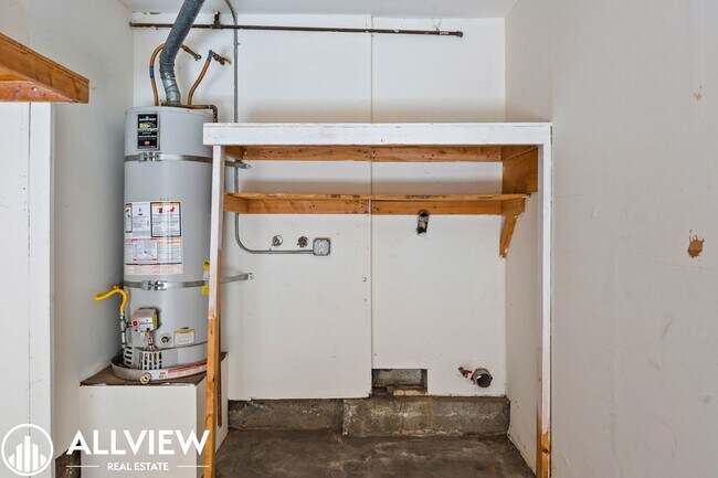 Building Photo - 17972 Baron Cir