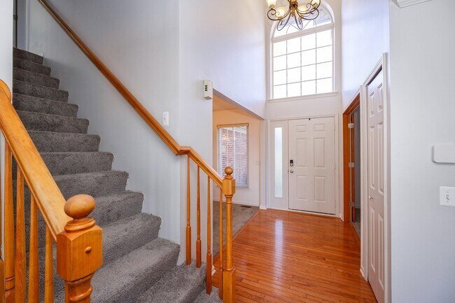 Building Photo - 7798 Greene Farm Dr