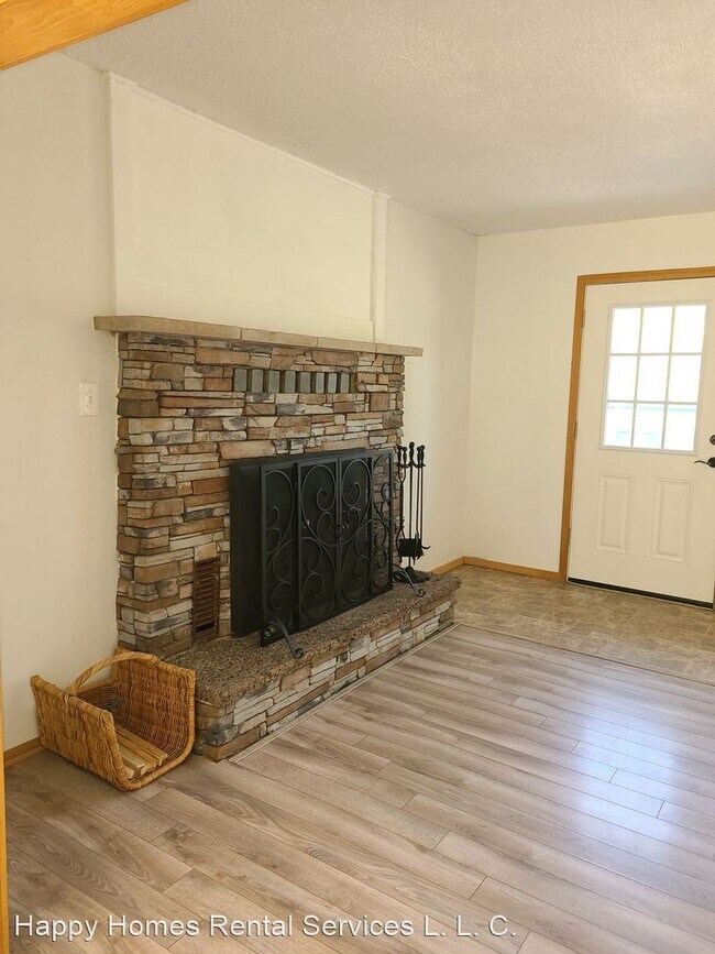 Building Photo - 3 br, 2 bath House - 13232 N. Chase Road