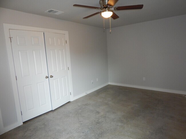 Building Photo - 1415 Shoshoni Trail
