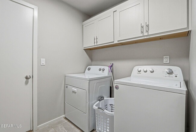 Building Photo - 664 Paseo Modesto Dr