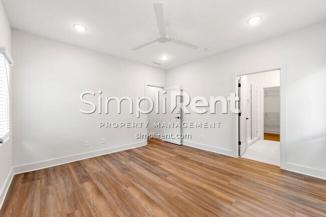 Building Photo - New 4/3 Home in East Point