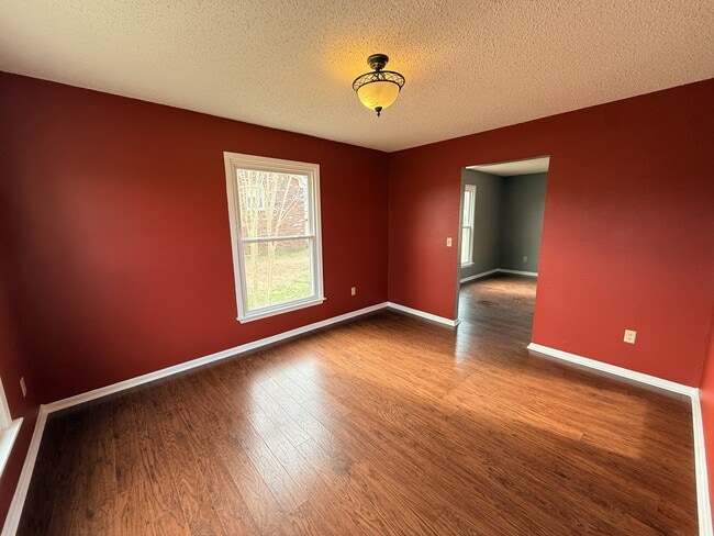 Building Photo - 151 Cherokee Dr