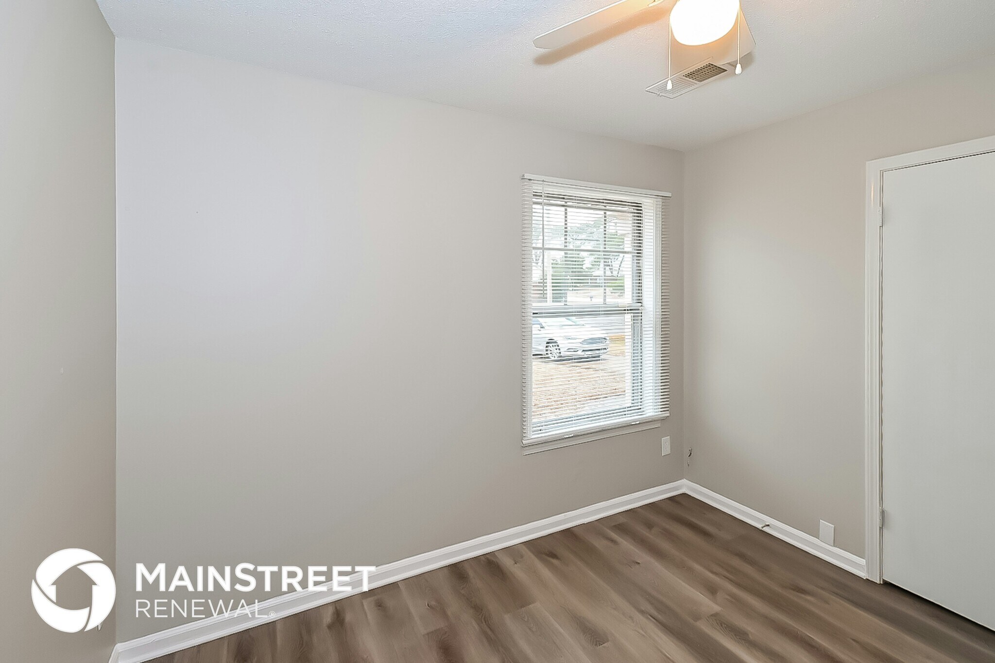 Building Photo - 4229 Forest View Dr