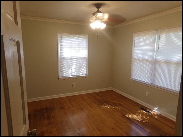Building Photo - 1601 Garland Ave