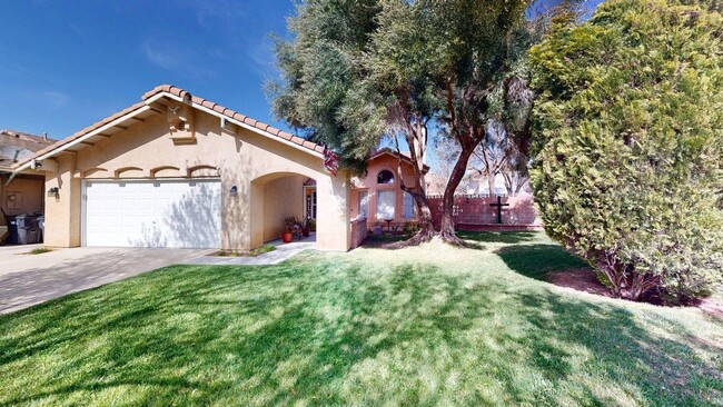 Building Photo - 45066 Palo Vista Dr