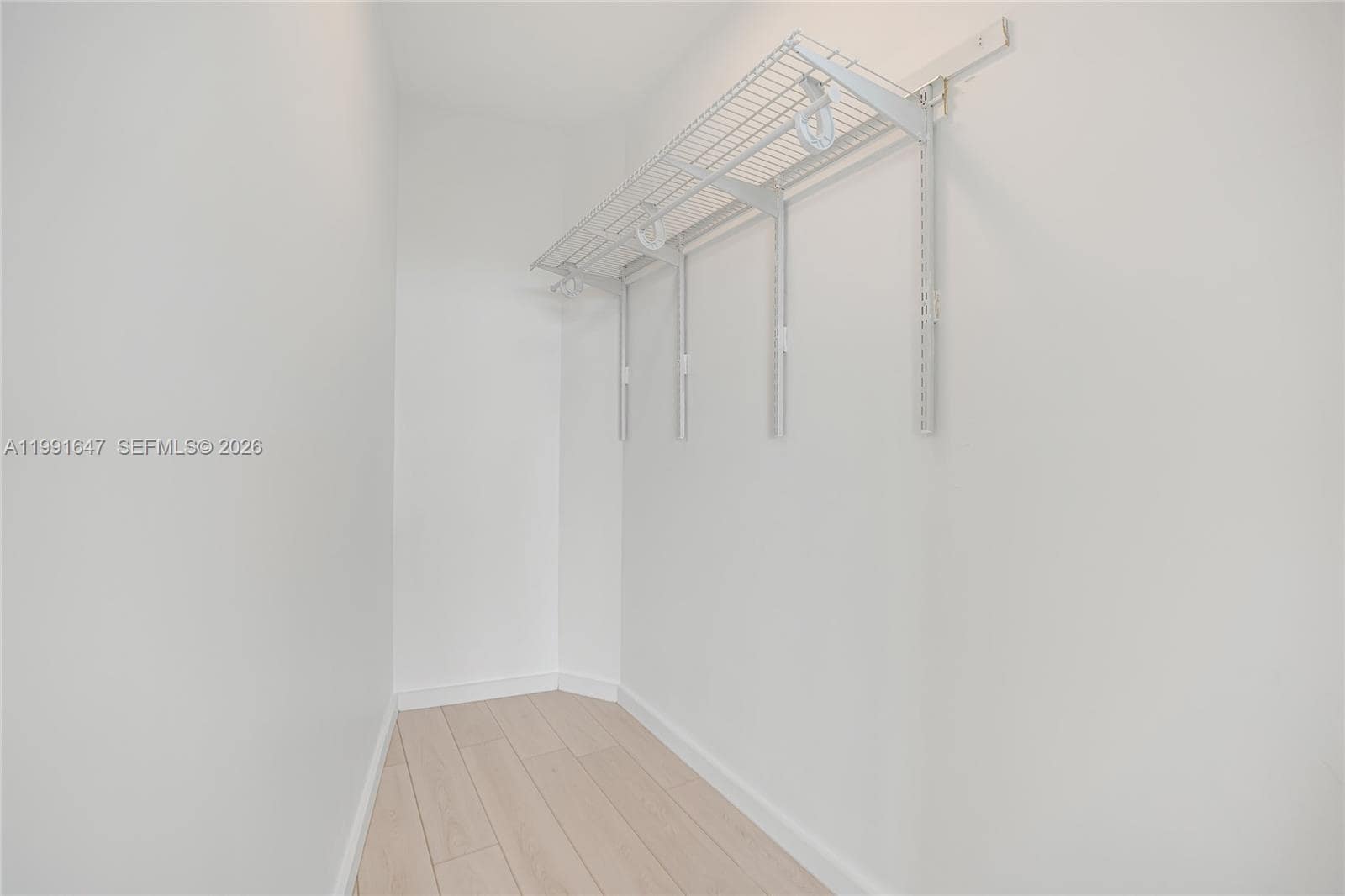 Building Photo - 450 Alton Rd