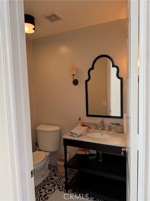 Building Photo - 1018 11th St