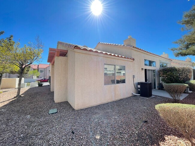 Building Photo - 5151 Briar Patch Way