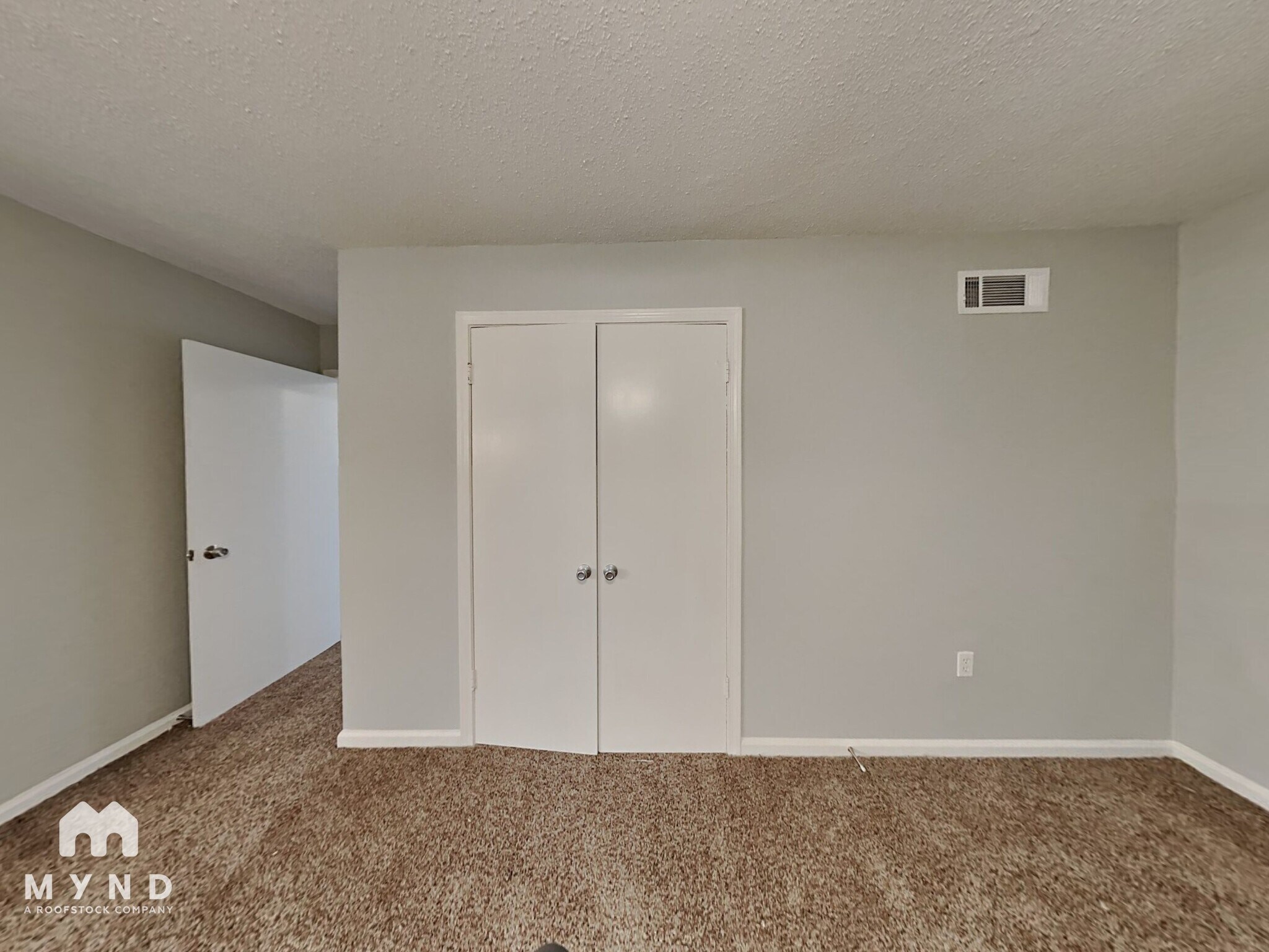 Building Photo - 2569 Richwood St