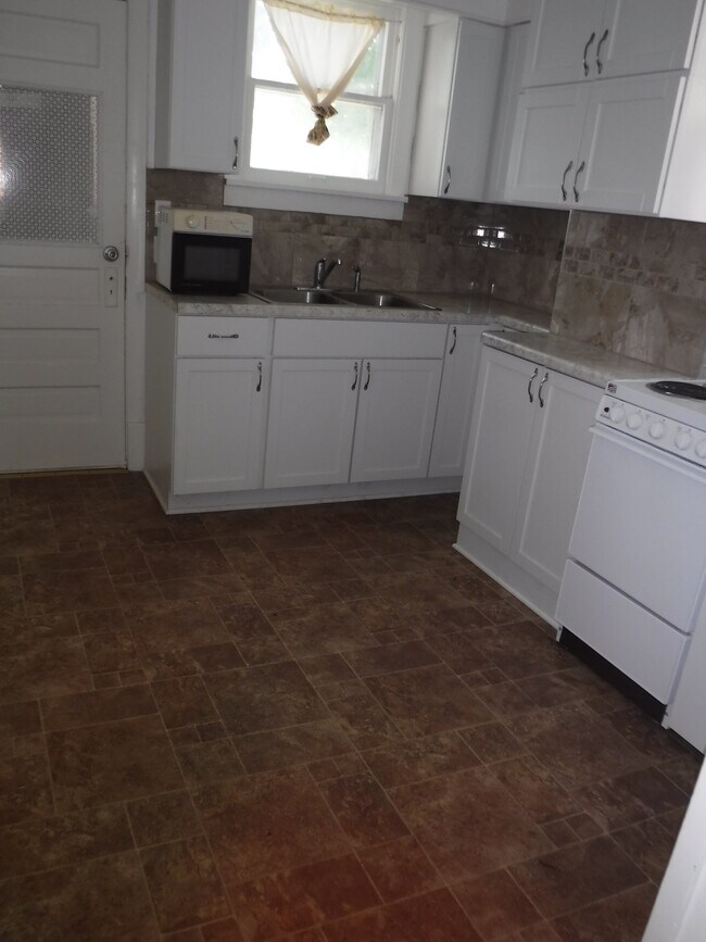 2714 Renick St 2714 Renick St Saint Joseph MO 64507 Apartment Finder