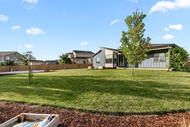 Building Photo - 6837 Grassy Range Dr
