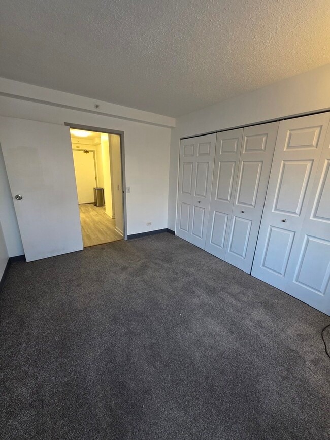 Building Photo - 1840 Huntington Blvd