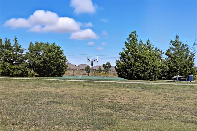 Building Photo - 3049 Waterfall Dr