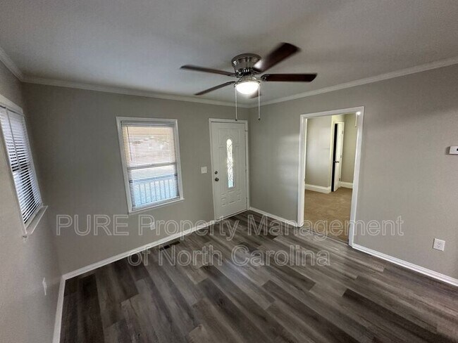 Building Photo - 111 Hillcrest Dr