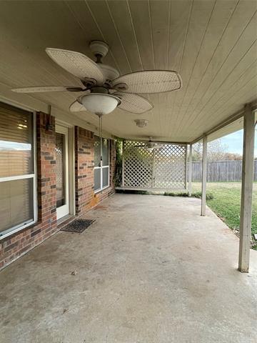 Building Photo - 817 Parkhill Dr
