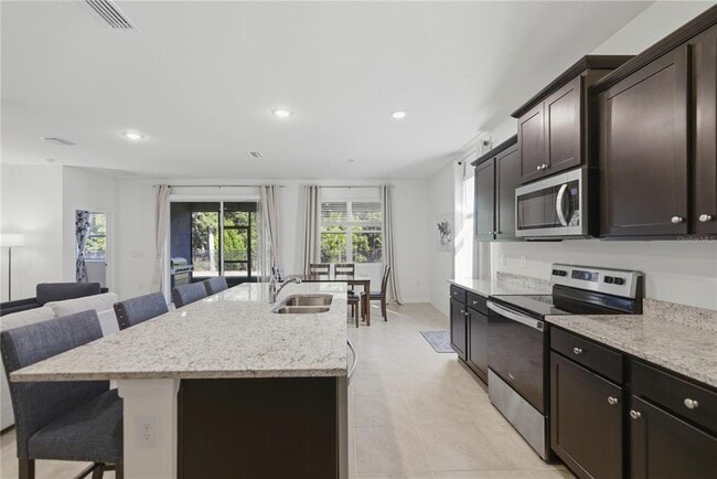 Building Photo - 5157 NW 43rd Ln Rd