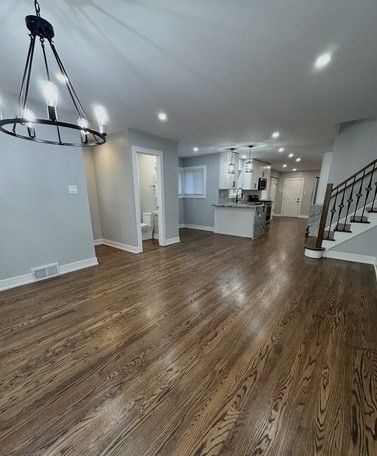 Building Photo - 7225 E Prairie Rd