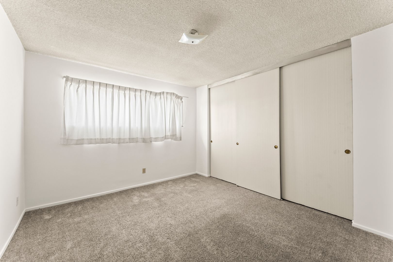 Building Photo - 9628 Lower Azusa Rd