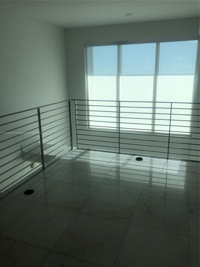 Building Photo - 60 SW 13th St