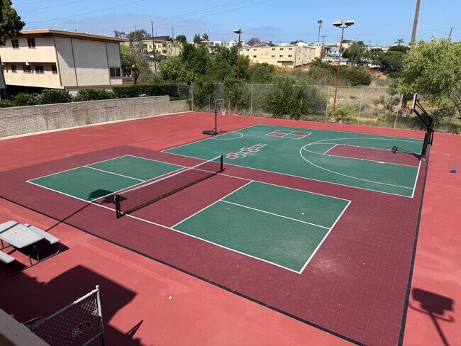 Building Photo - Fully Furnished Condo in the Heart of San Diego | 2 Parking Spaces, In-Unit Laundry, & Luxury Ame...