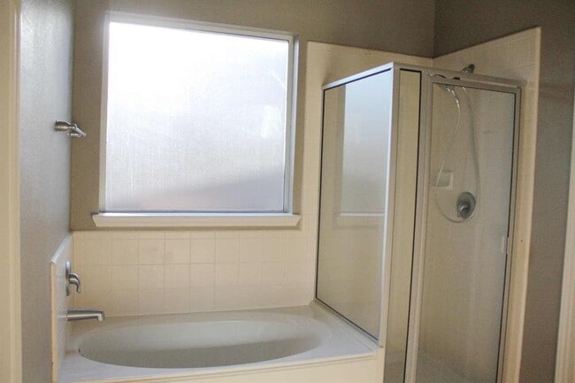 Building Photo - 7310 Northfork Dr