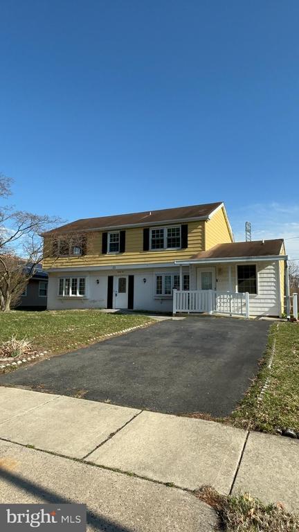 Building Photo - 22 Mayapple Ln