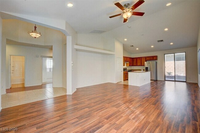 Building Photo - 8113 Slate Falls St