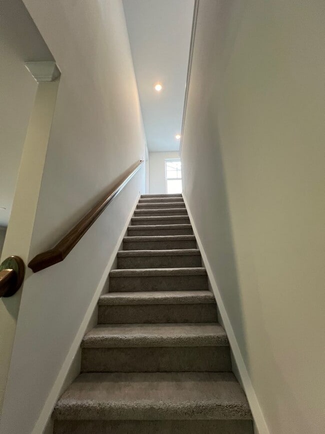 Building Photo - Charming 4 Bedroom Home Located in Wendell