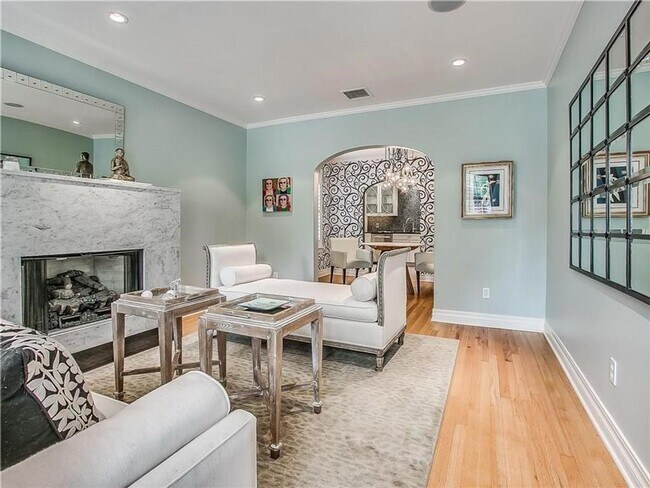 Building Photo - 1109 NW 55th St