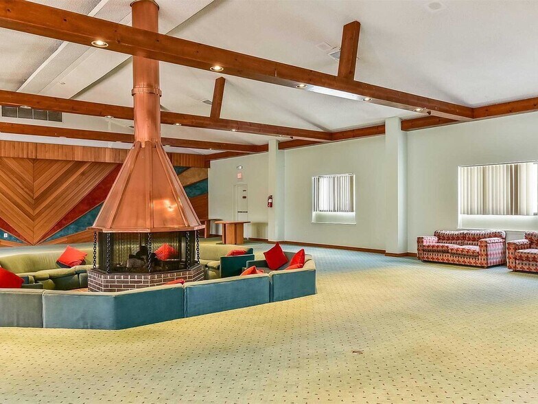 Building Photo - 23 Fargo Ct