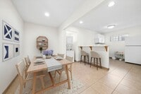 Building Photo - 221 Cabrillo St