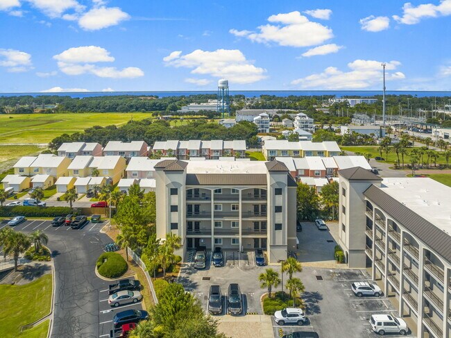 Building Photo - 732 Scenic Gulf Dr