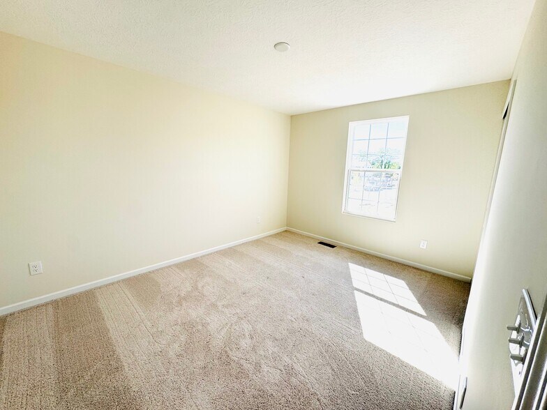 Building Photo - 514 Penwell Dr