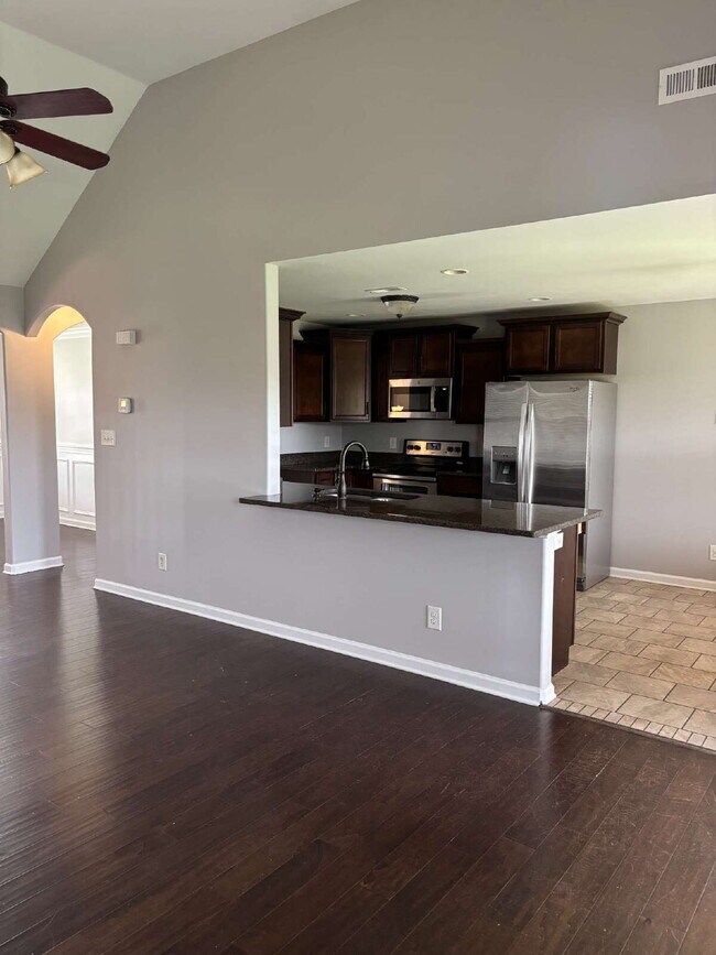 Building Photo - 1270 Snowball Ln