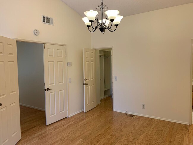 Building Photo - 4955 Galano Dr