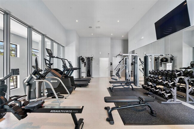 Building Photo - 6620 Indian Creek Dr