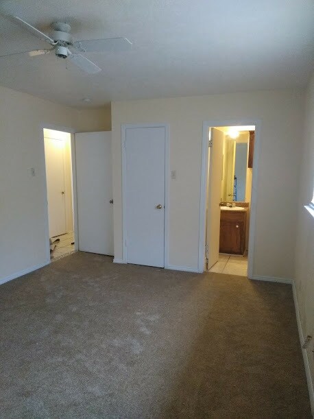 Building Photo - Unit #2