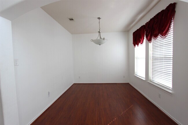 Building Photo - 13719 View Meadow Ln